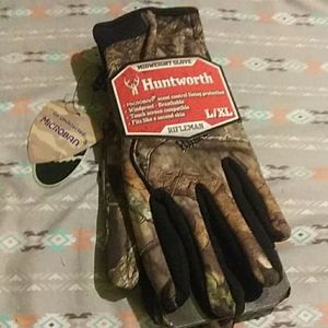 Huntworth Rifleman hunting gloves by Mossy Oak
